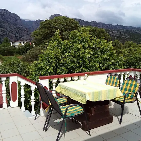 Apartmani Toni Starigrad Paklenica Exterior photo