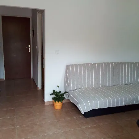 Apartmani Toni Starigrad Paklenica Exterior photo