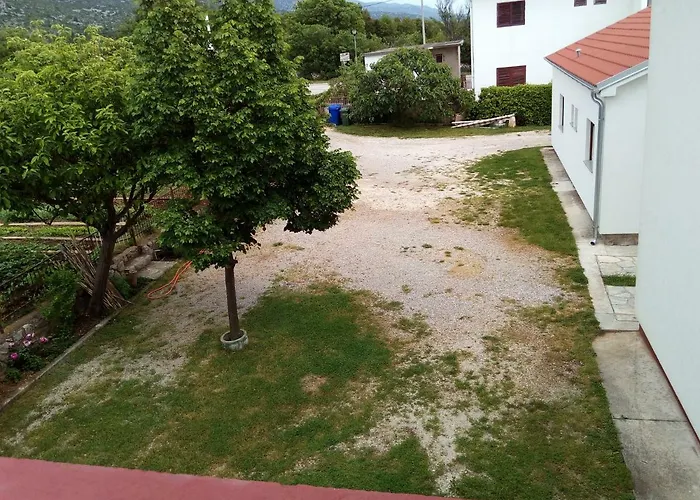 Apartmani Toni