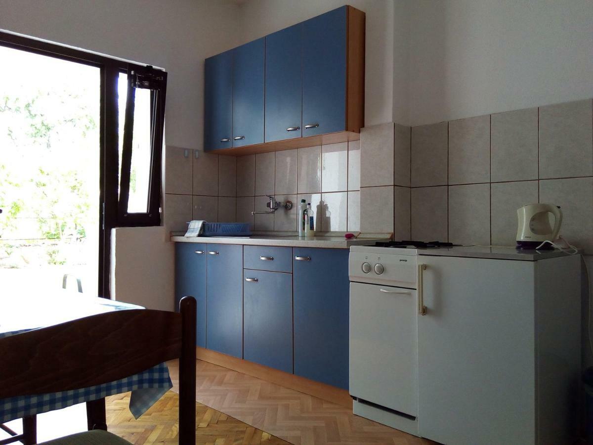 Toni Apartment